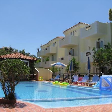Sofia Studios & Apts Agia Marina (Crete) Bagian luar foto