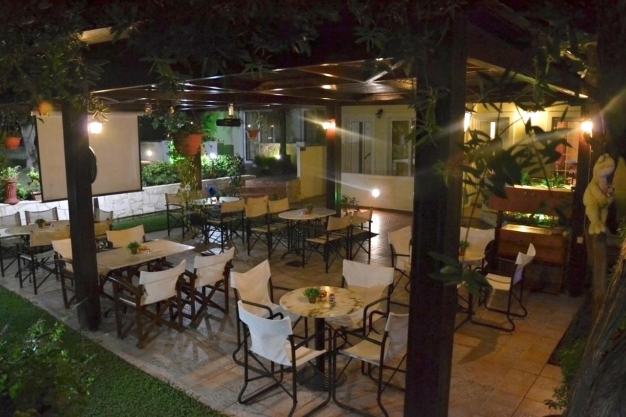 Sofia Studios & Apts Agia Marina (Crete) Bagian luar foto