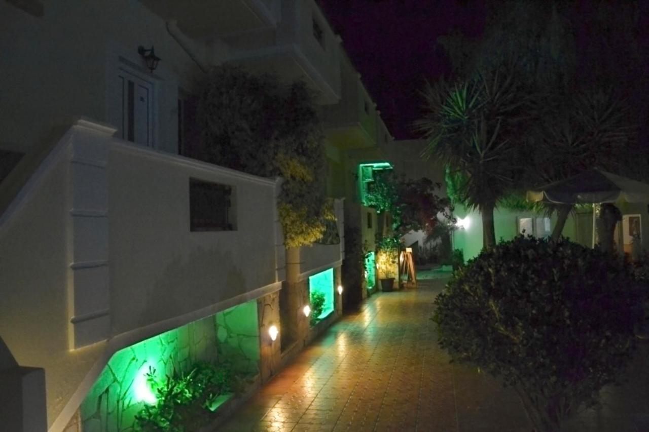 Sofia Studios & Apts Agia Marina (Crete) Bagian luar foto