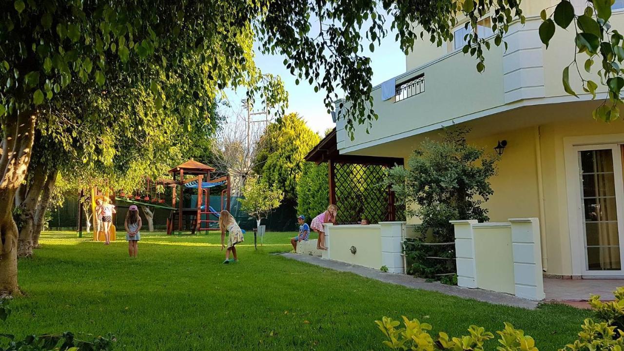 Sofia Studios & Apts Agia Marina (Crete) Bagian luar foto