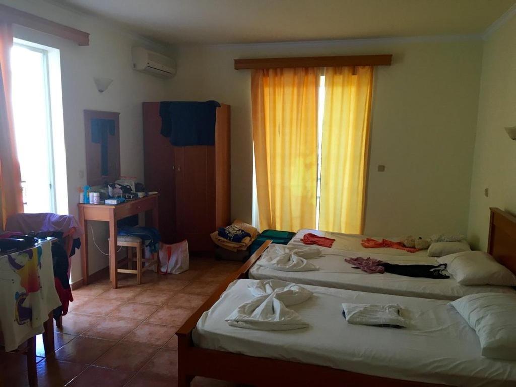 Sofia Studios & Apts Agia Marina (Crete) Bagian luar foto